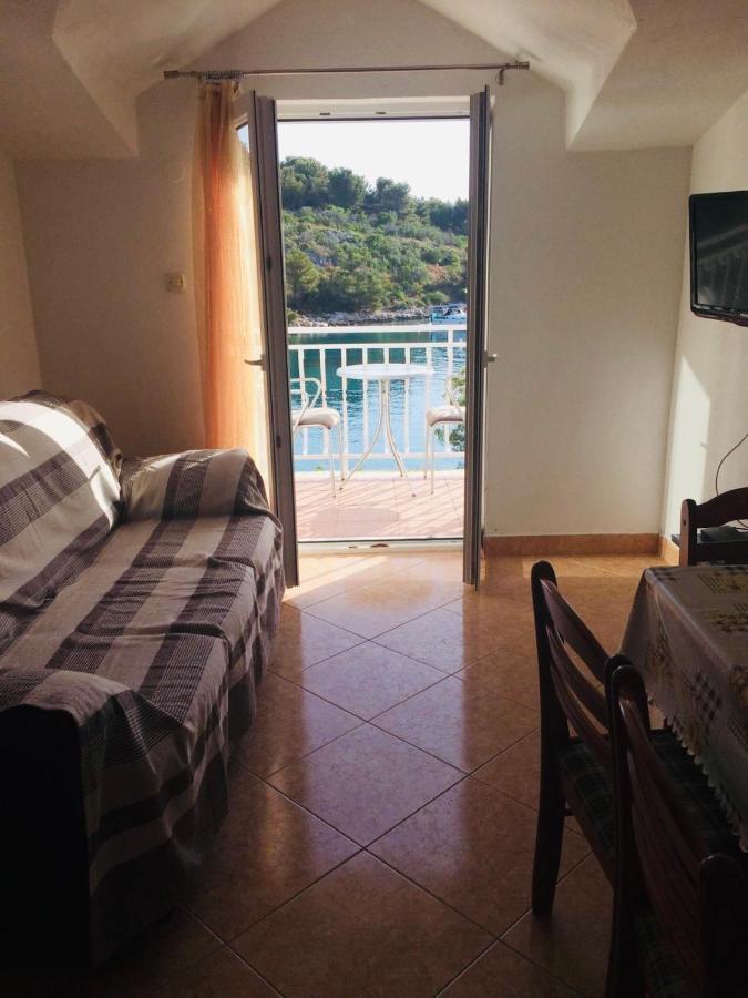 Apartmani Mima Nečujam Exterior foto